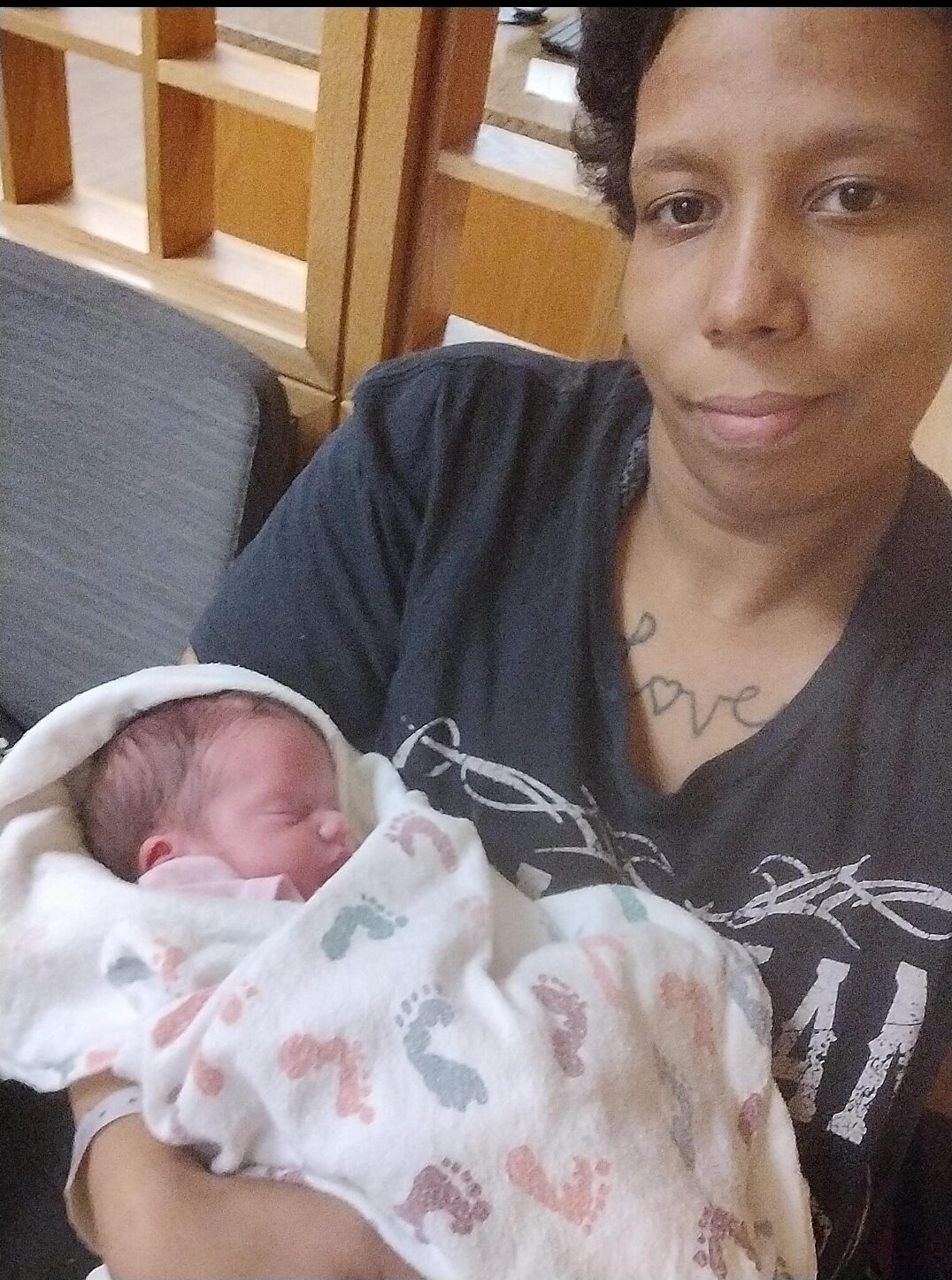 Dlanaandthebby